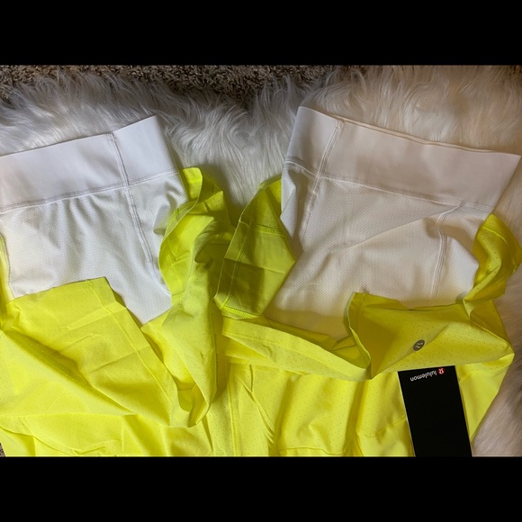 Lululemon vented tennis shorts 6” Men’s - Picture 10 of 12